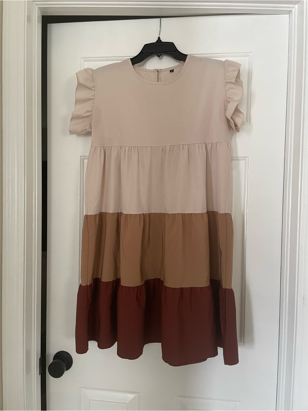 Colorblock Ruffle Sleeve Tiered Dress - Cream, Tan & Brown
